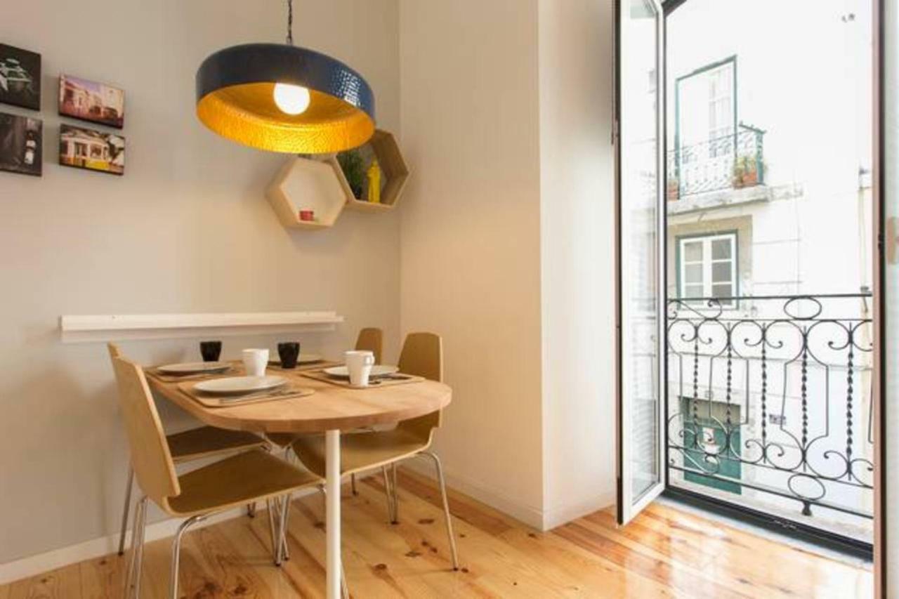 Alfama Charm Apartment Lisbona Esterno foto